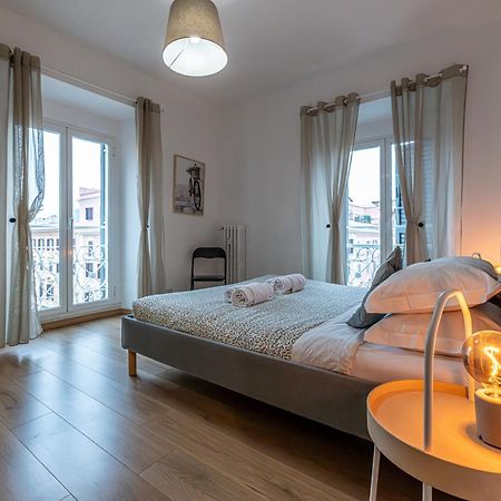 Appartement Domus Dino à Rome Extérieur photo