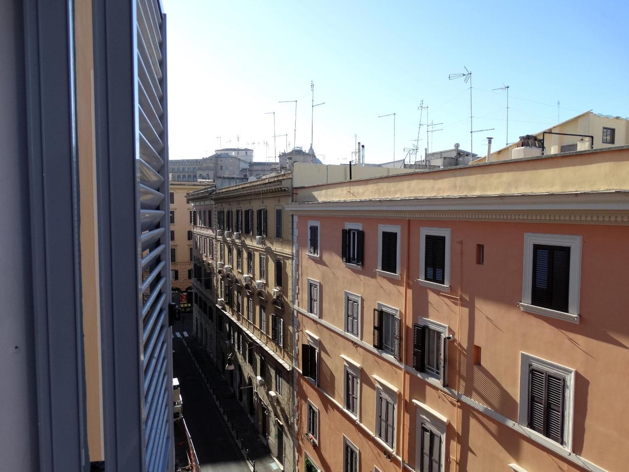 Appartement Domus Dino à Rome Extérieur photo