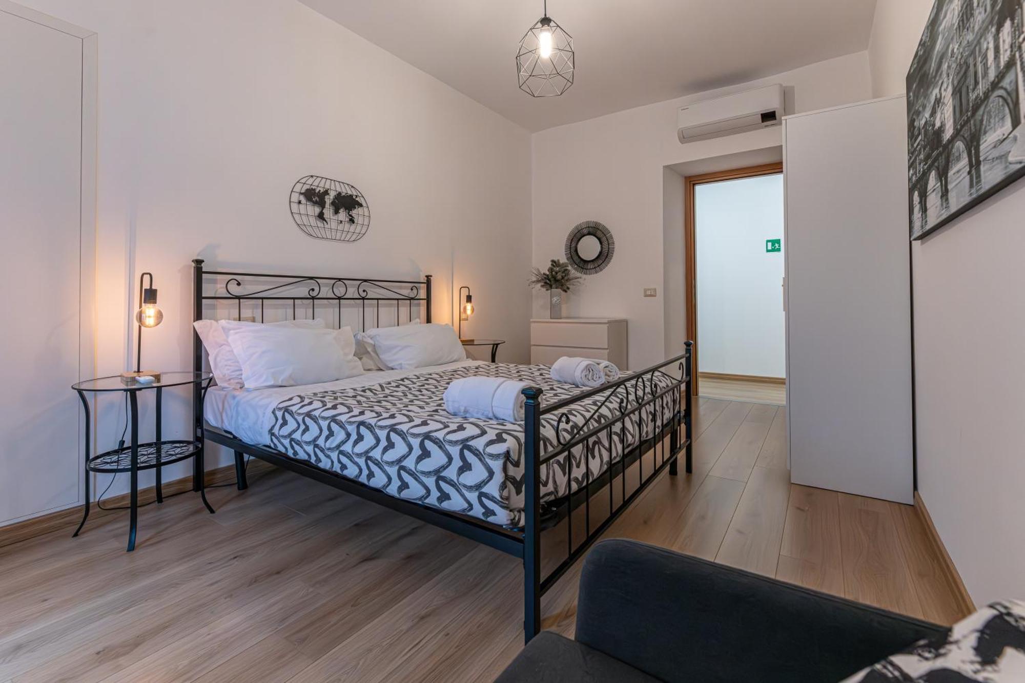 Appartement Domus Dino à Rome Extérieur photo